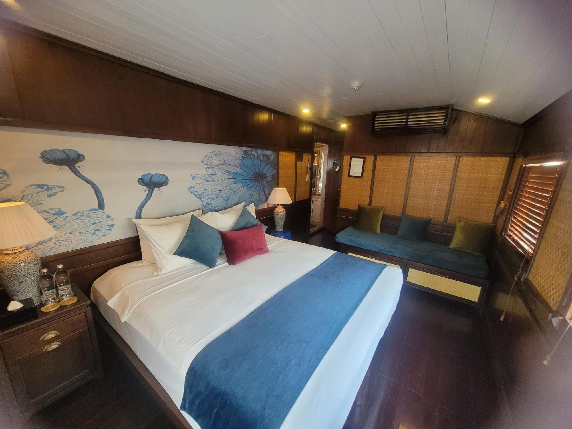 Bhaya Legend Cruises 호텔 하롱 객실 사진
