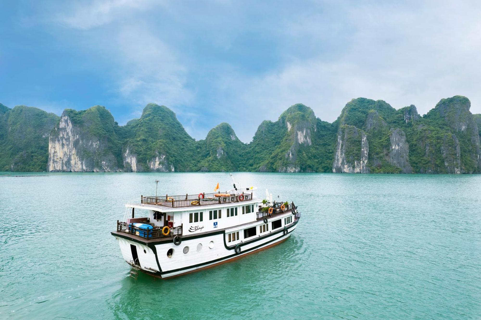 Bhaya Legend Cruises 호텔 하롱 외부 사진